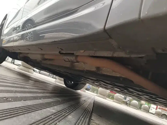 Li Auto L7 — Фото автомобиля 20