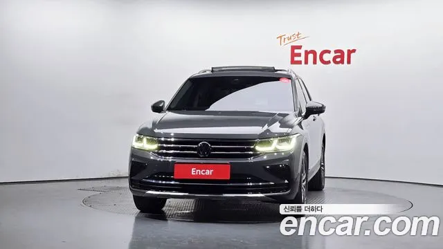 Volkswagen Tiguan 2nd Gen — Фото автомобиля 3