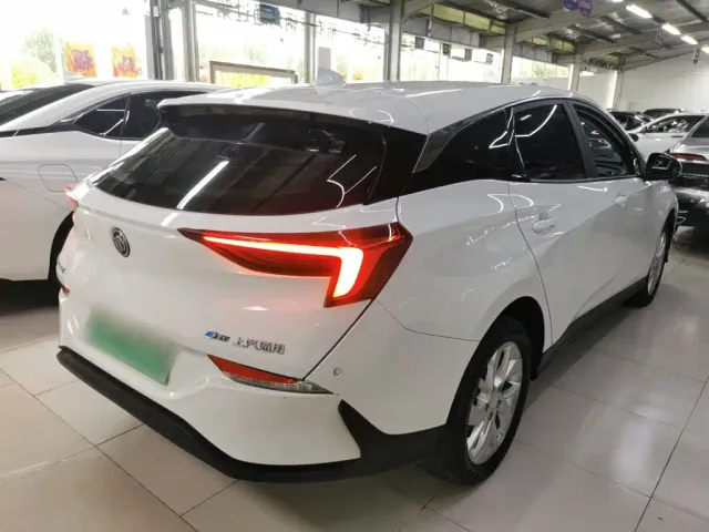 Buick Velite 6 — Фото автомобиля 4