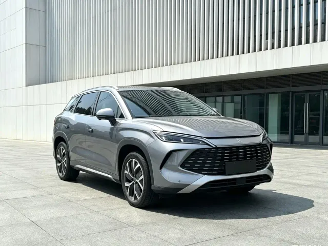 BYD Song L DM-i — Фото автомобиля 3