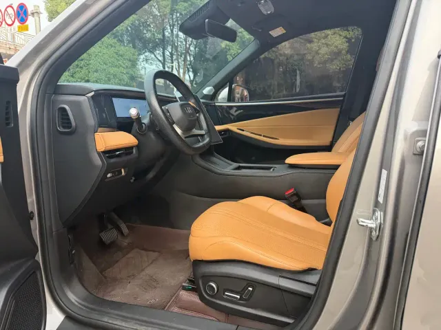 Geely Galaxy L7 — Фото автомобиля 6