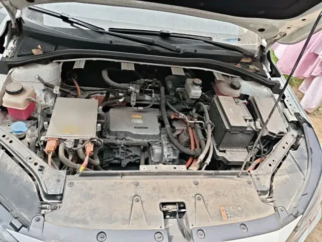 Roewe i6 MAX EV — Фото автомобиля 19