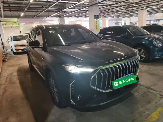 Jetour X70 Plus — Фото автомобиля 3