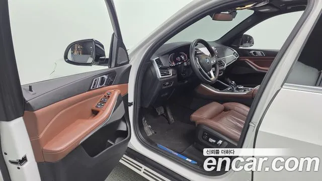 BMW X5 — Фото автомобиля 10