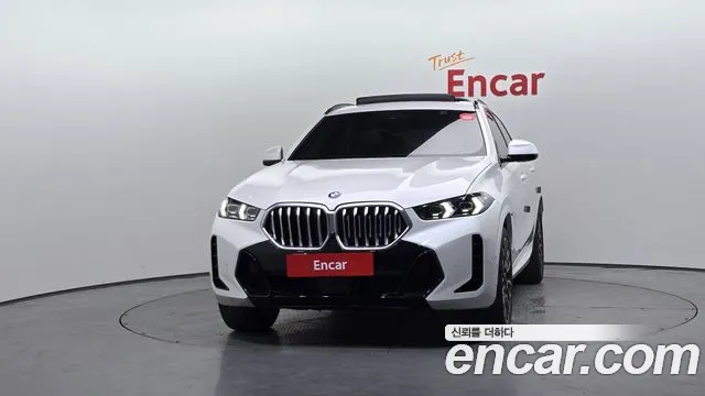 BMW X6 xDrive40i M Sport — Фото автомобиля 3