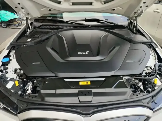 BMW i3 — Фото автомобиля 19
