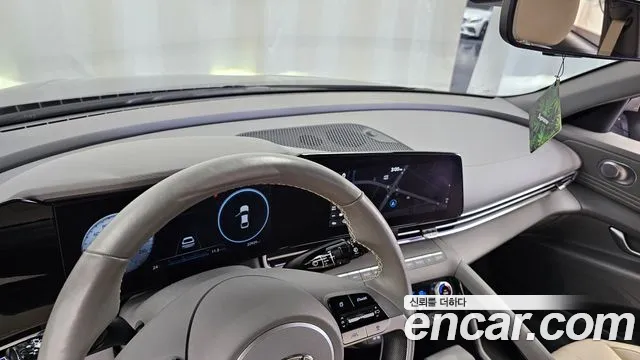 Hyundai Avante CN7 — Фото автомобиля 30