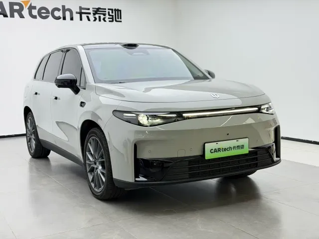Leapmotor C10 — Фото автомобиля 6