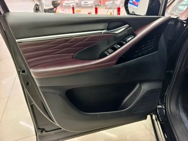 GAC Trumpchi M8 — Фото автомобиля 7