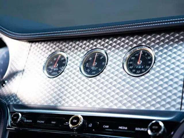 Bentley Continental — Фото автомобиля 15