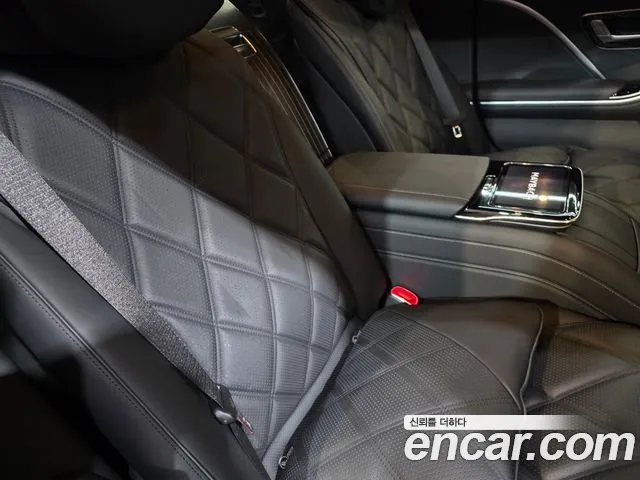 Mercedes-Benz S-Class W223 — Фото автомобиля 17