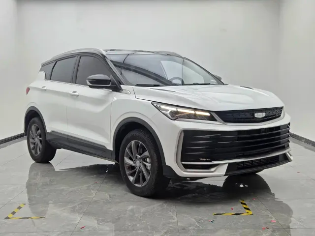 Geely Binyue — Фото автомобиля 3