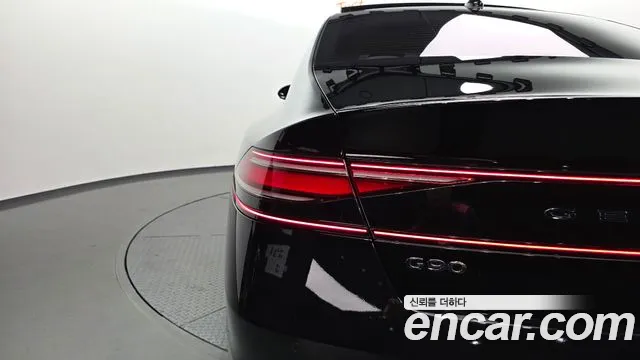 Genesis G90 RS4 — Фото автомобиля 8