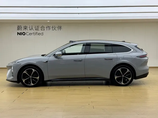 Nio ET5 Touring — Фото автомобиля 5