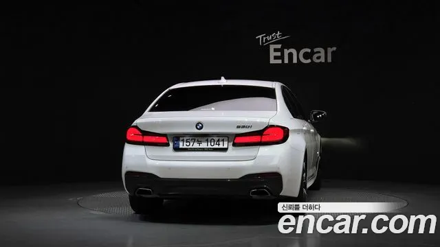 BMW 5 Series G30 — Фото автомобиля 4