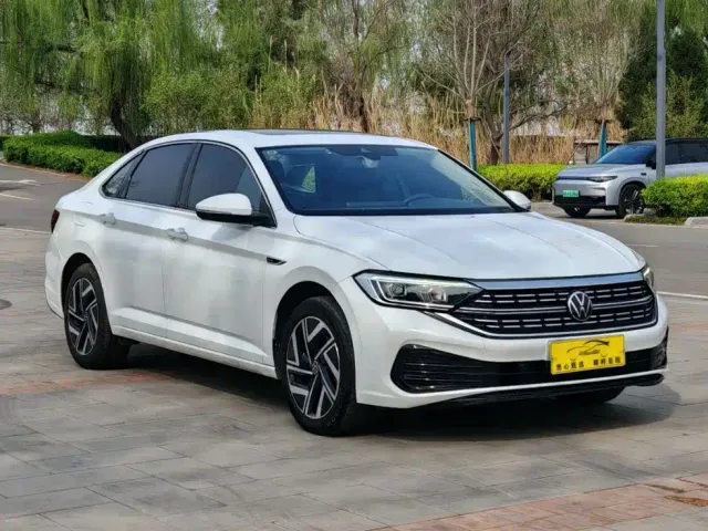 Volkswagen Sagitar — Фото автомобиля 3