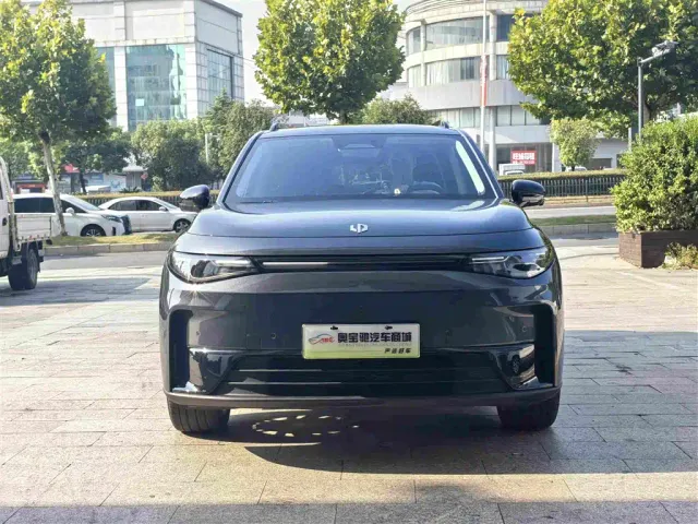 Leapmotor C16 — Фото автомобиля 2