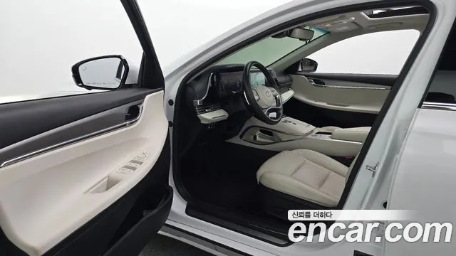 Hyundai Grandeur Grandeur (New) — Фото автомобиля 10