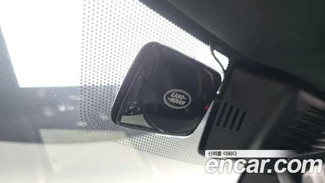 Land Rover Discovery — Фото автомобиля 24