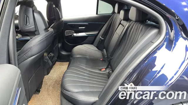 Mercedes-Benz E-Class E-класс W214 E300 4MATIC Exclusive — Фото автомобиля 11