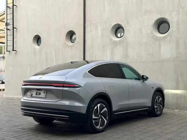 Nio EC6 — Фото автомобиля 4