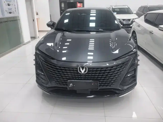 Changan UNI-T — Фото автомобиля 2