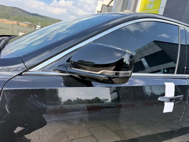 Cadillac CT5 — Фото автомобиля 14