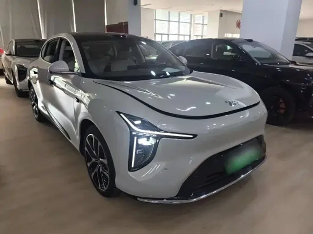 IM Motors LS6 — Фото автомобиля 3