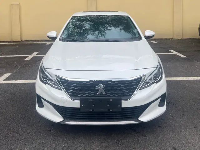 Peugeot 408 — Фото автомобиля 2