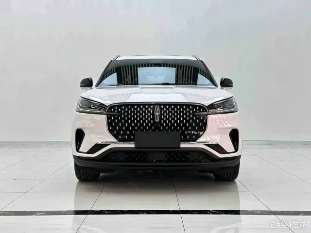 Lincoln Aviator — Фото автомобиля 2