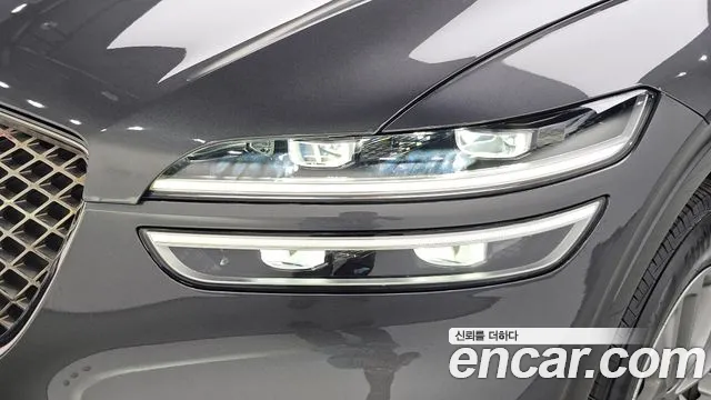Genesis GV70 2.5T Бензин 2WD — Фото автомобиля 18