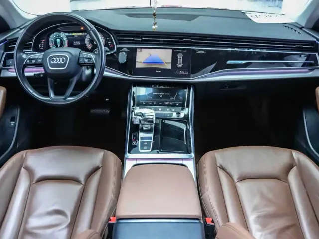 Audi Q8 — Фото автомобиля 5