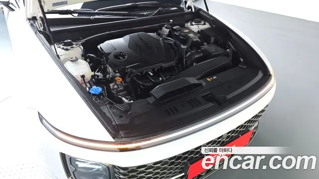 Hyundai Grandeur Grandeur (GN7) 2.5 Бензин 2WD — Фото автомобиля 6
