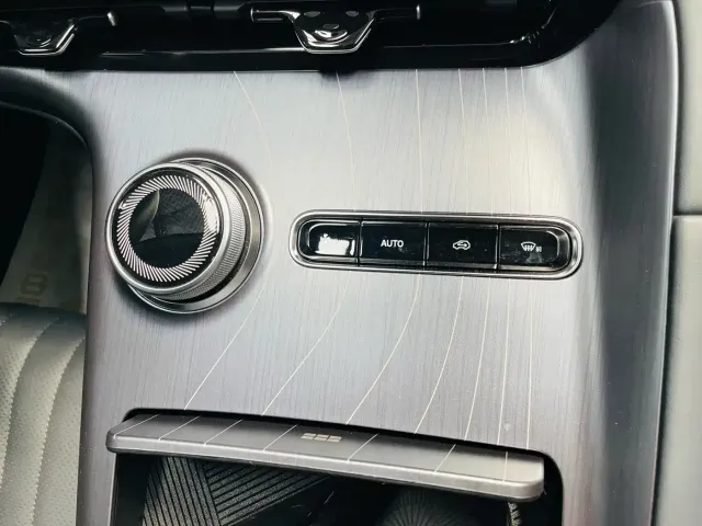 Geely Galaxy E5 — Фото автомобиля 23