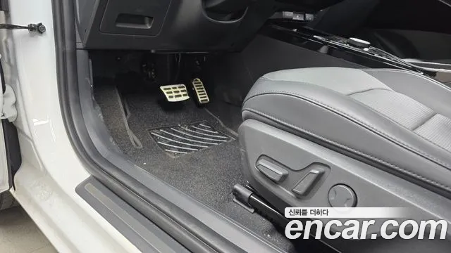 Kia Niro The All New Niro Signature — Фото автомобиля 17