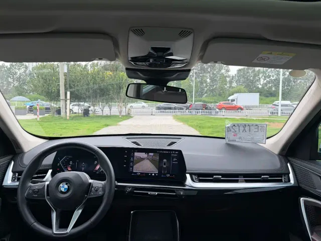 BMW X1 — Фото автомобиля 26