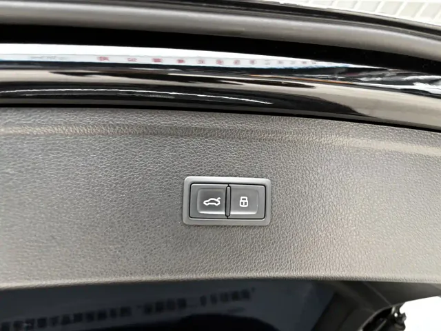 Audi Q5L — Фото автомобиля 28
