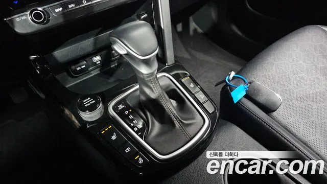 Kia Seltos — Фото автомобиля 12