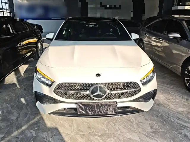 Mercedes-Benz A-Class — Фото автомобиля 2