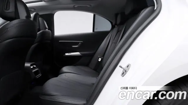 Mercedes-Benz E-Class W214 — Фото автомобиля 13