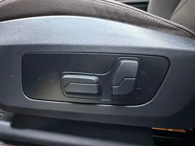 BMW X1 — Фото автомобиля 12
