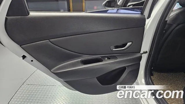 Hyundai Avante CN7 — Фото автомобиля 14