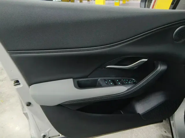 BYD Seal 05 DM-i — Фото автомобиля 5