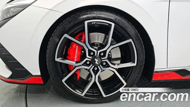 Hyundai AVANTE — Фото автомобиля 5