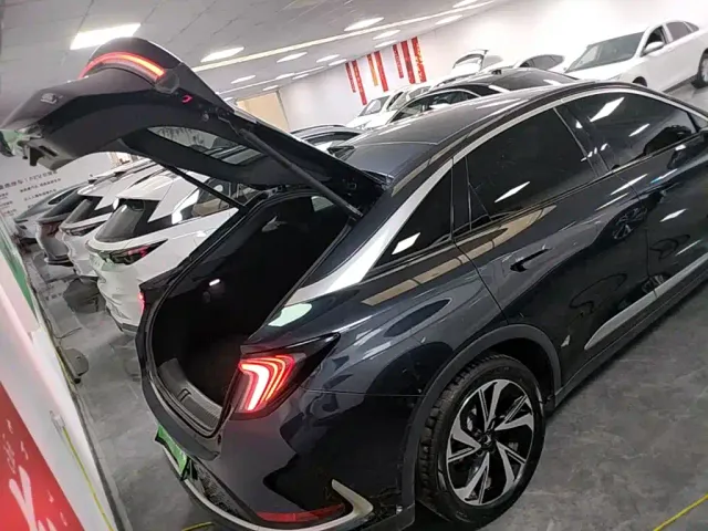 Arcfox Alpha S — Фото автомобиля 18