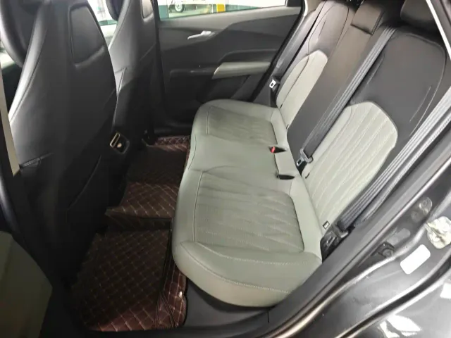 Changan Lamore — Фото автомобиля 11