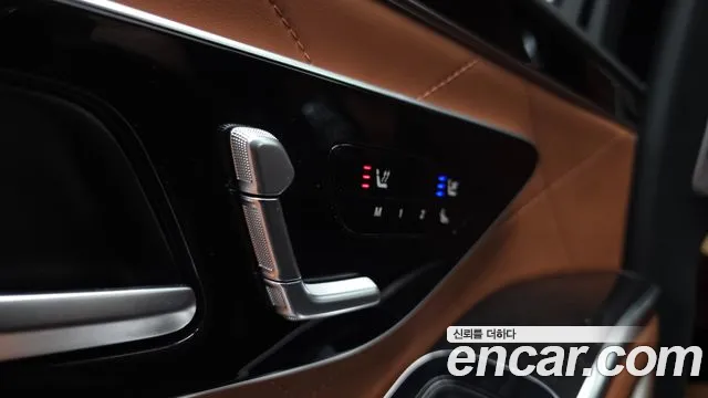 Mercedes-Benz S-Class — Фото автомобиля 23