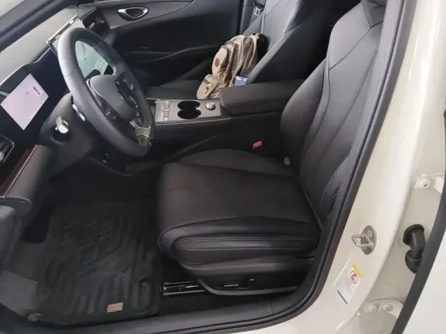 BYD Seal 06 — Фото автомобиля 14