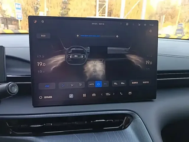 Geely Galaxy Galaxy E5 2024 440km Start Edition — Фото автомобиля 12