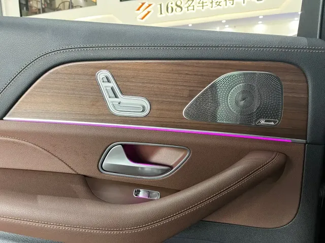 Mercedes-Benz GLE-Class — Фото автомобиля 10